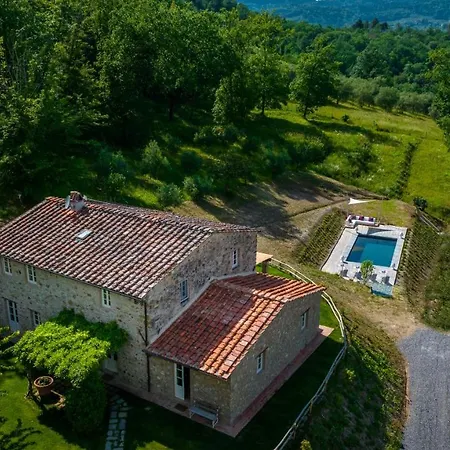 Villa Anticiana 8, Emma